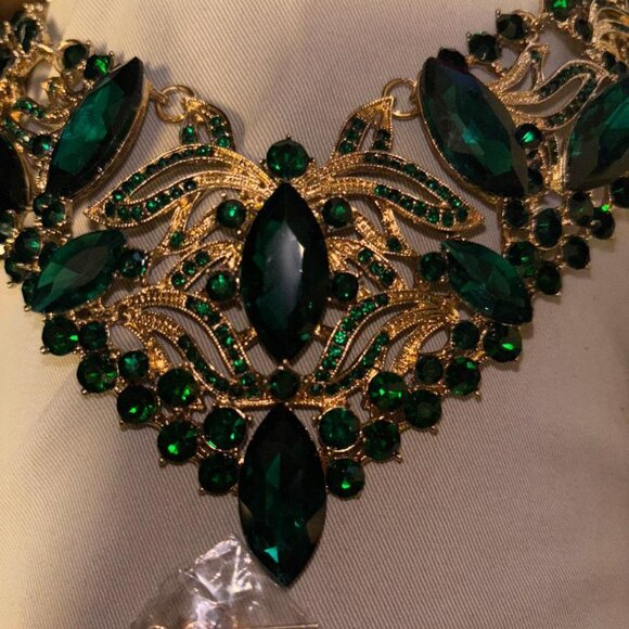 #520 Elegant Luxury Rhinestone Jewelry Set for Women - Necklace & Earrings - Picture 2 of 4